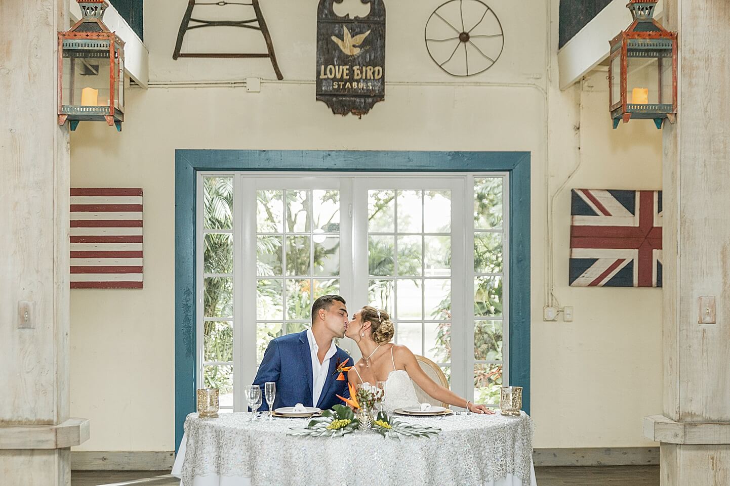 Bride & Groom Photo | Historic Walton House |White House Wedding Photography